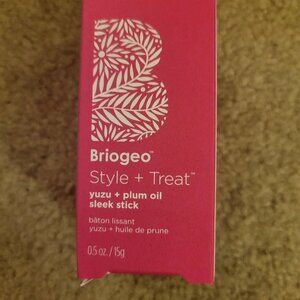 Bridges Style + Treat Sleek Stick